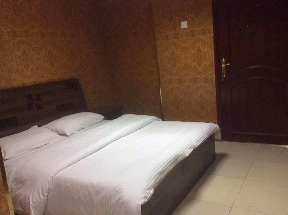 Dana Hotel Doha Buitenkant foto