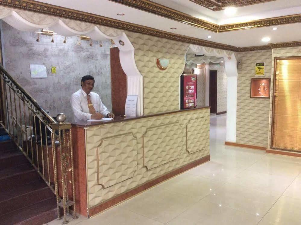 Dana Hotel Doha Buitenkant foto